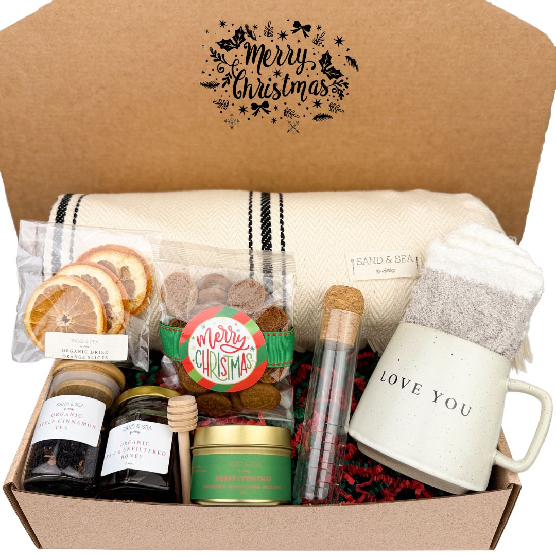 Christmas Gift Set | Luxury Farmhouse Blanket, Holiday Season Tea, Stoneware Mug