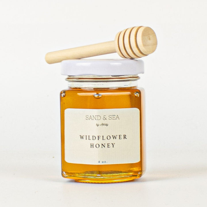 wildflower-honey-and-honey-dipper